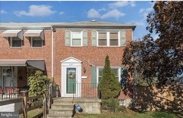 2147 Firethorn - Photo 1