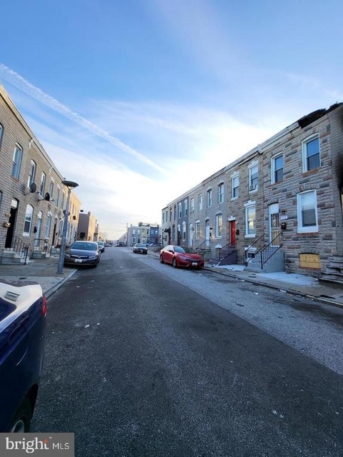 517 N Rose Street - Photo 1