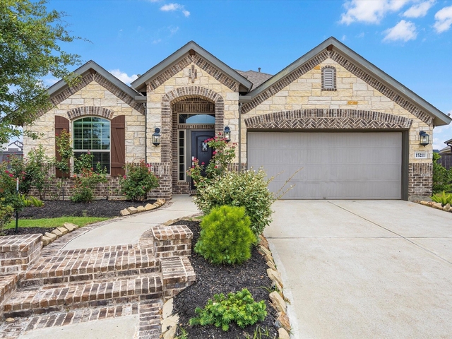 15211 Montezuma Quail Drive - Photo 1