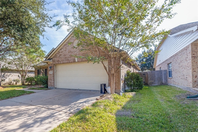 24915 Garnet Shadow Lane - Photo 1