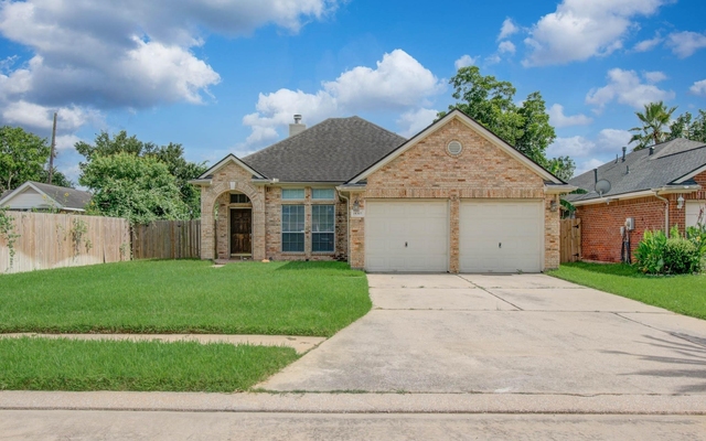 18303 Brenwood Manor Drive - Photo 1