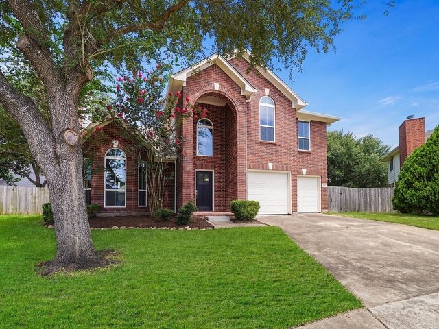 506 Marathon Place - Photo 1