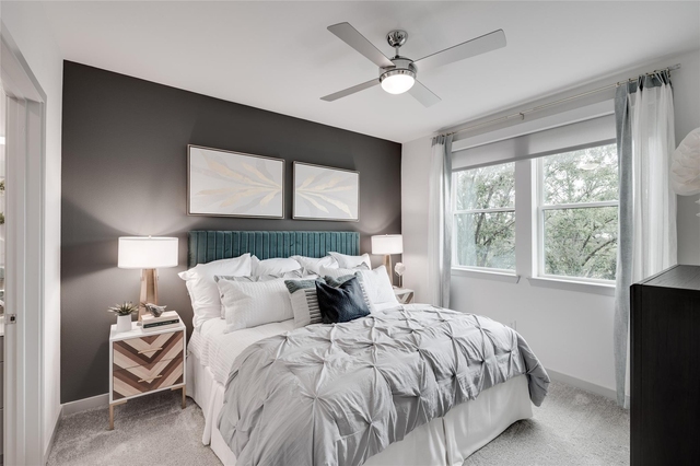 3636 W Dallas Street - Photo 1