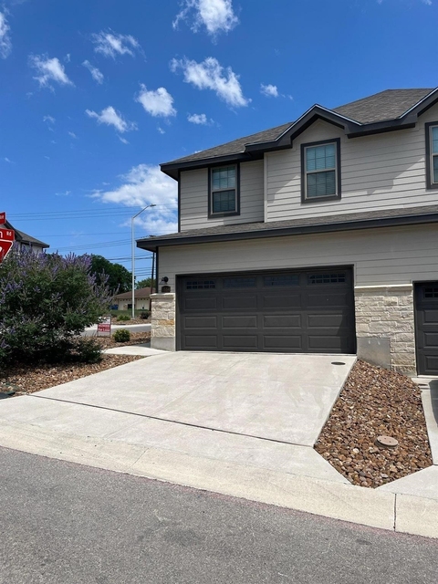 1664 Barrett Avenue - Photo 1