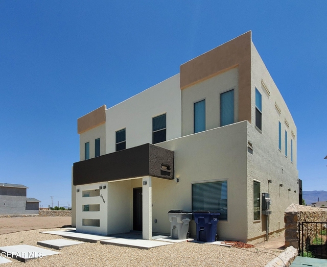 6524 Hoop Street - Photo 1