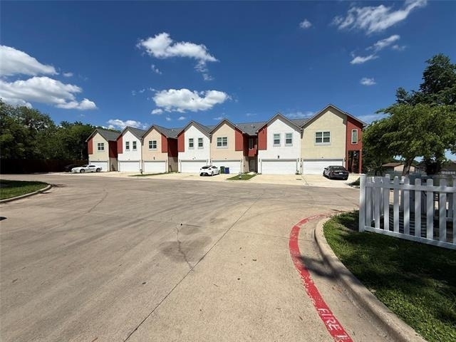 230 Heritage Court - Photo 1
