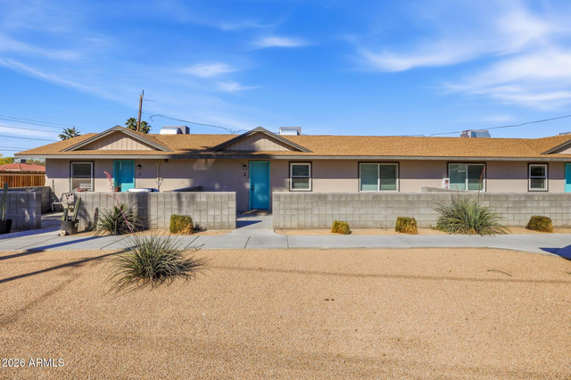 840 E Turney Avenue - Photo 1