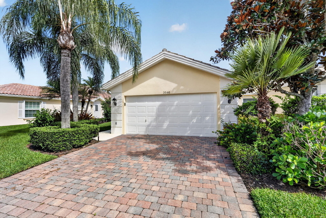 3546 Se Glacier Terrace - Photo 1