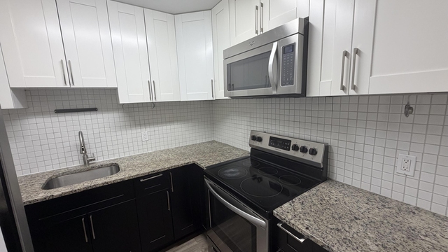 4061 Nw 9th Avenue - Photo 1