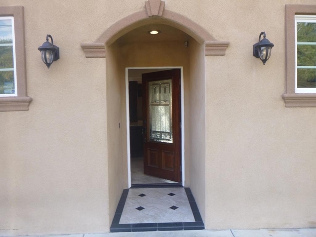 770 W Altadena Drive - Photo 1