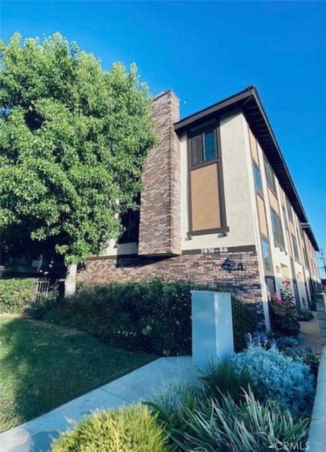 3876 Howard Avenue - Photo 1