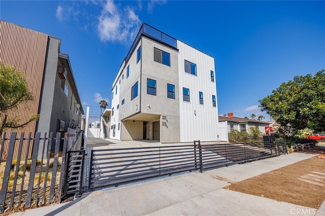 5933 Comey Avenue - Photo 1