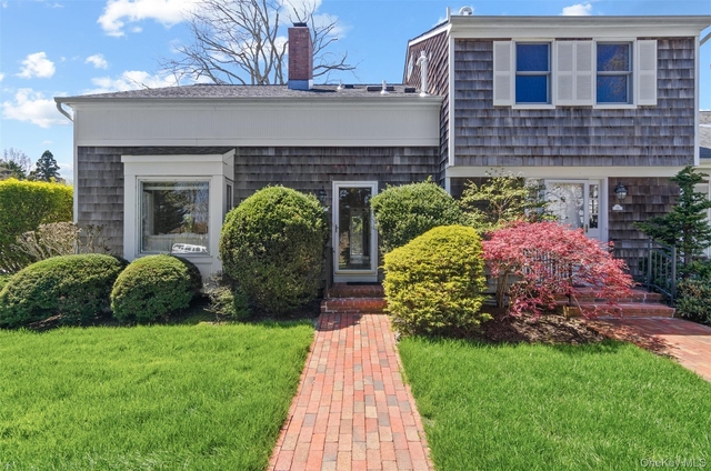 570 Hampton Road - Photo 1