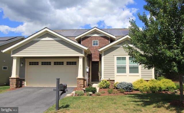 213 Grebe Drive - Photo 1