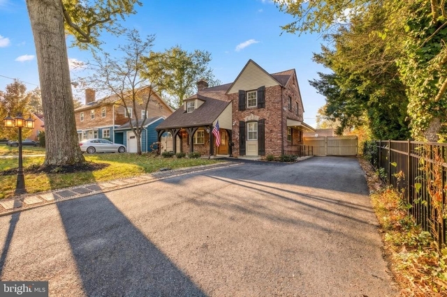 63 Academy Road - Photo 1