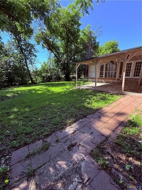 2218 Terrace Dr - Photo 1
