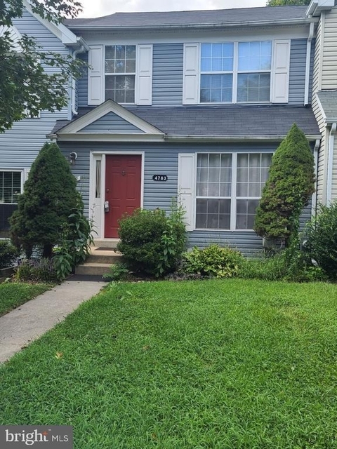 4783 Leyden Way - Photo 1