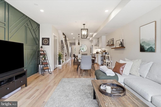 1222 Neal Street Ne - Photo 1