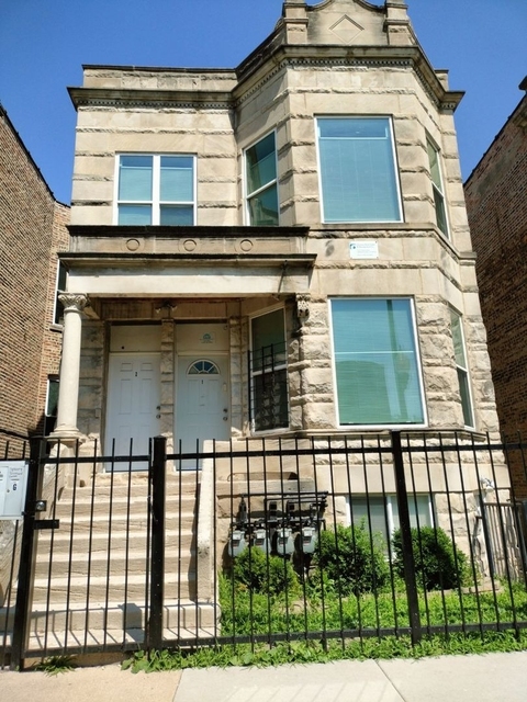 1529 S Central Park Avenue - Photo 1
