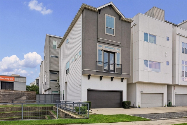 5912 E Post Oak Lane - Photo 1