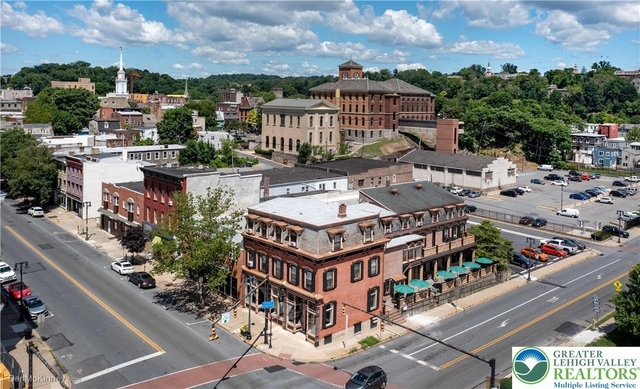 101 Northampton Street - Photo 1