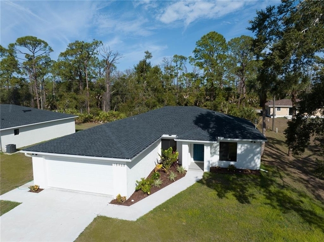 15468 Chamberlain Boulevard - Photo 1
