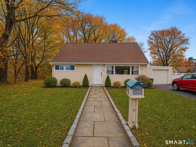 69 Seaver Circle - Photo 1