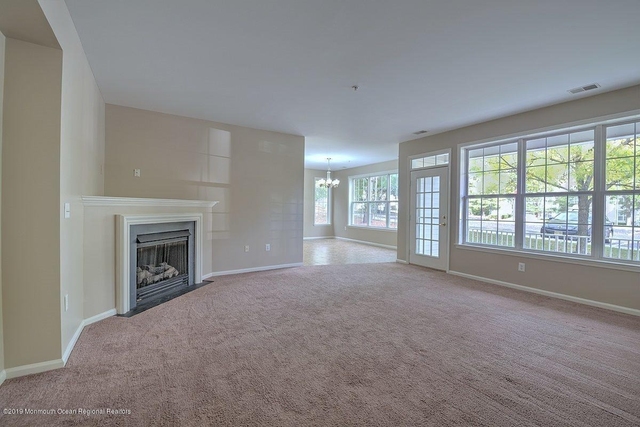 363 Saint Andrews Place - Photo 1