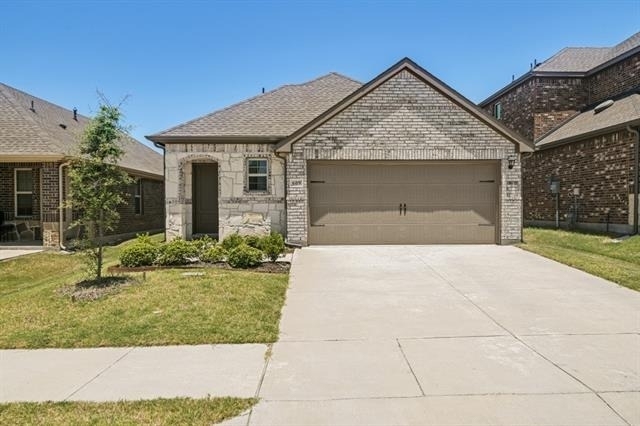 609 Nature Stroll Road - Photo 1