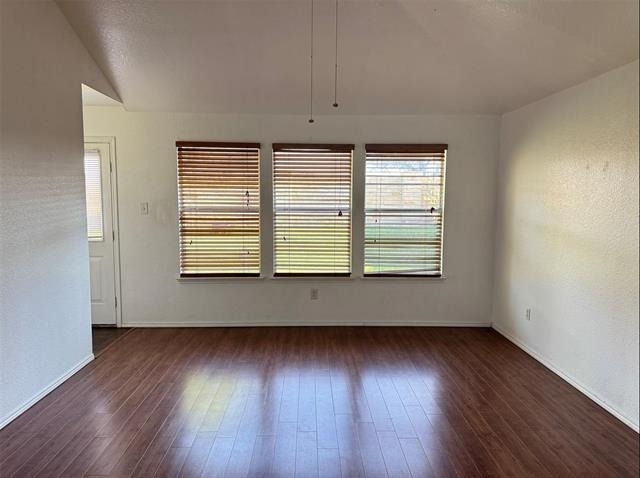 1557 Chivalry Lane - Photo 1