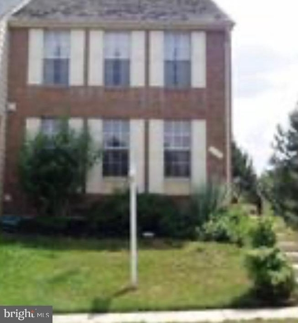 43986 Bonlee Square - Photo 1
