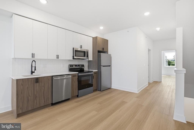 3931 Fairmount Avenue - Photo 1