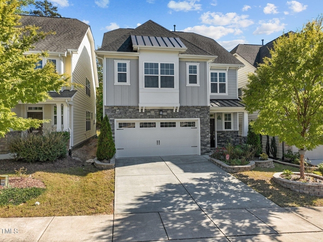 271 Begen Street - Photo 1