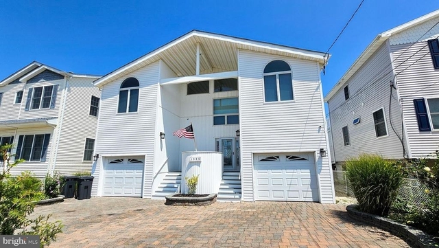 1386 Paul Boulevard - Photo 1
