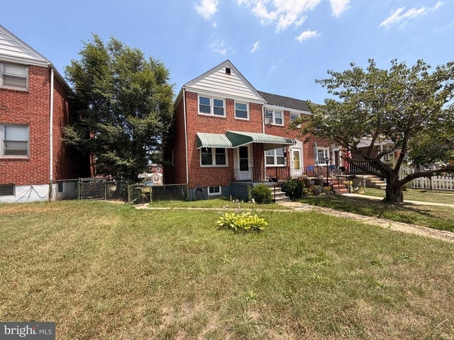 2717 Creston Road - Photo 1