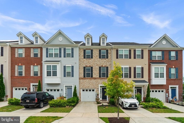 9442 Adelaide Lane - Photo 1