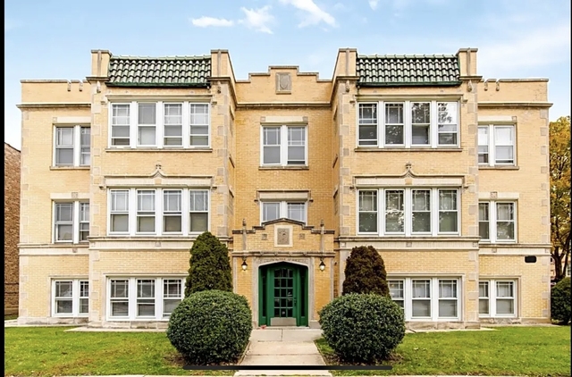 1943 Wesley Avenue - Photo 1