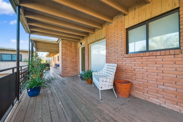 3809 N Braeswood Boulevard - Photo 1