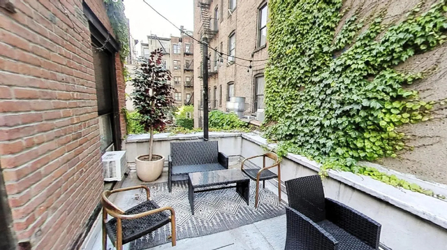 207 2nd Avenue - Photo 1