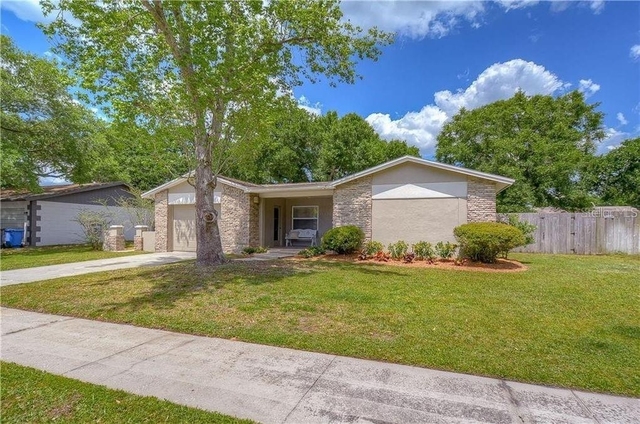5121 Ellendale Avenue - Photo 1