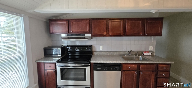 154 Washington Street - Photo 1