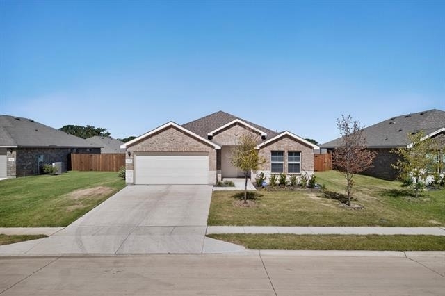 332 Pecos Drive - Photo 1