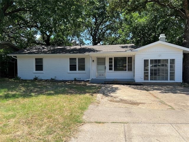 213 Wanda Way - Photo 1