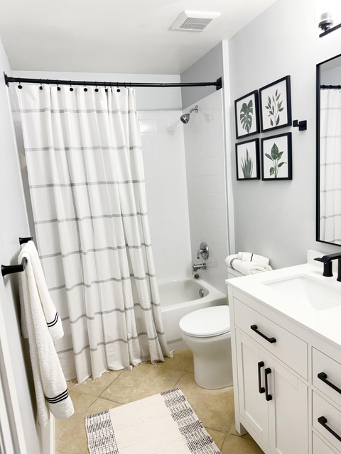 2080 Greenview Shores Boulevar - Photo 1