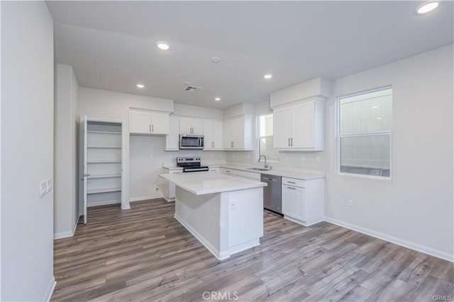 466 Meyer Place - Photo 1