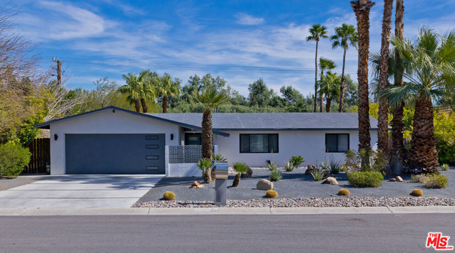 2660 N Farrell Drive - Photo 1