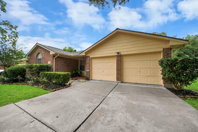 16215 Cypress Trace Drive - Photo 1