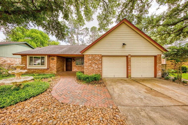 22411 Elsinore Drive - Photo 1