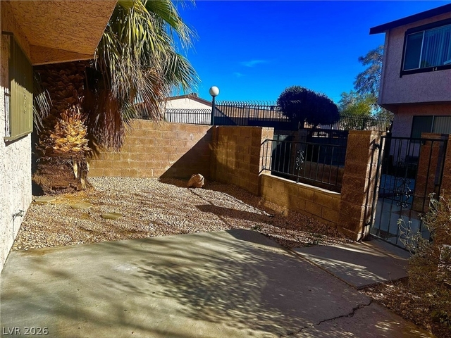 4338 Caliente Street - Photo 1