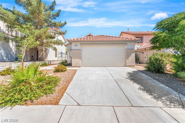 8632 Majestic Pine Avenue - Photo 1